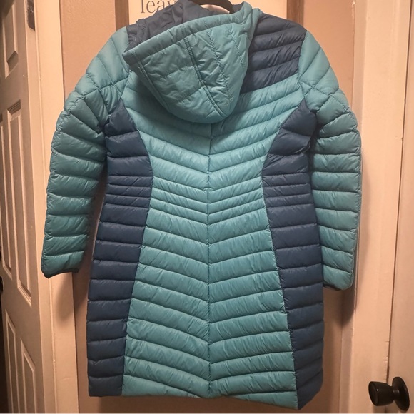 Lands' End Women's Two-Tone  teal/ blue Puffer Coat - Picture 5 of 7